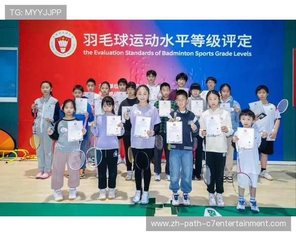 羽毛球热议:上海羽毛球队力量争议引发的深度讨论与思考 羽毛球热议:上海羽毛球队力量争议引发的深度讨论与思考